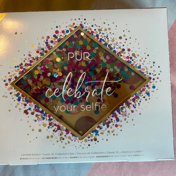 NWT Pur Celebrate “Love Your Selfie” Sweet 16 Makeup Kit - Picture 5 of 8